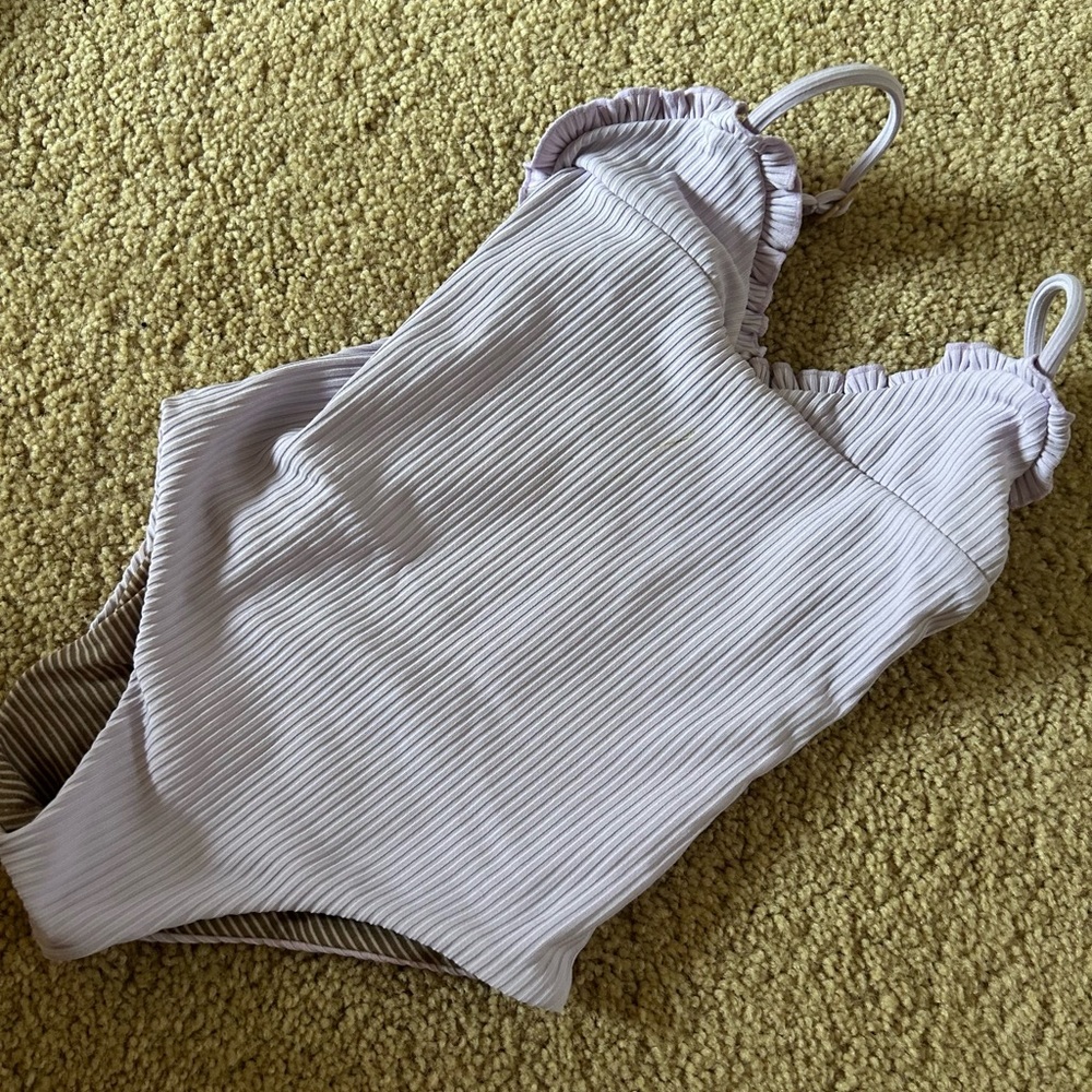 Acacia Honey One-Piece Swimsuit with Ruffles Size Small